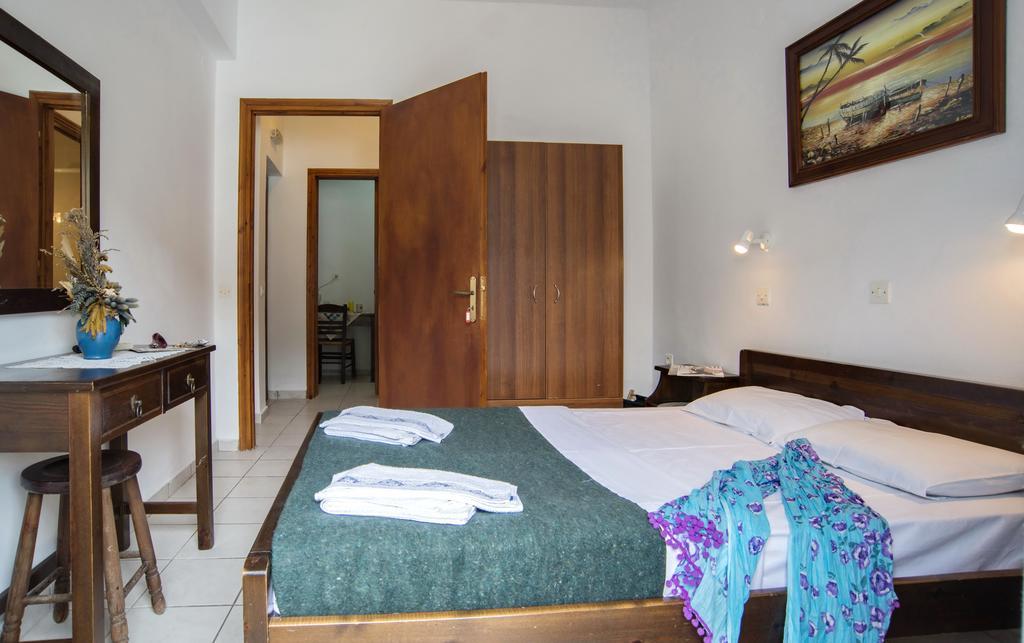 Studios Leandros Lakka  Ngoại thất bức ảnh