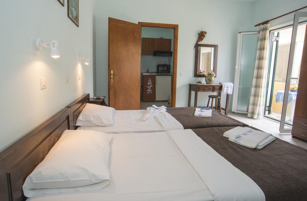 Studios Leandros Lakka  Ngoại thất bức ảnh